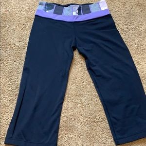 Lululemon reversible capris 6
